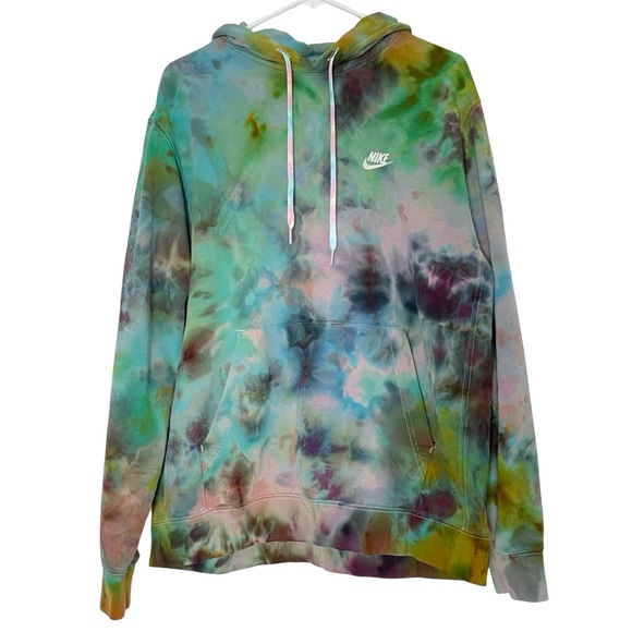 colorful nike sweatshirt
